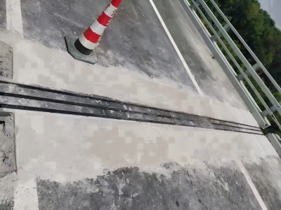 叠彩伸缩缝更换后浇筑材料快速结构修补料速砼的产品特点及施工流程​